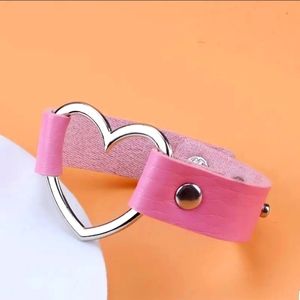 New Pink Heart Shape Buckle Bracelet